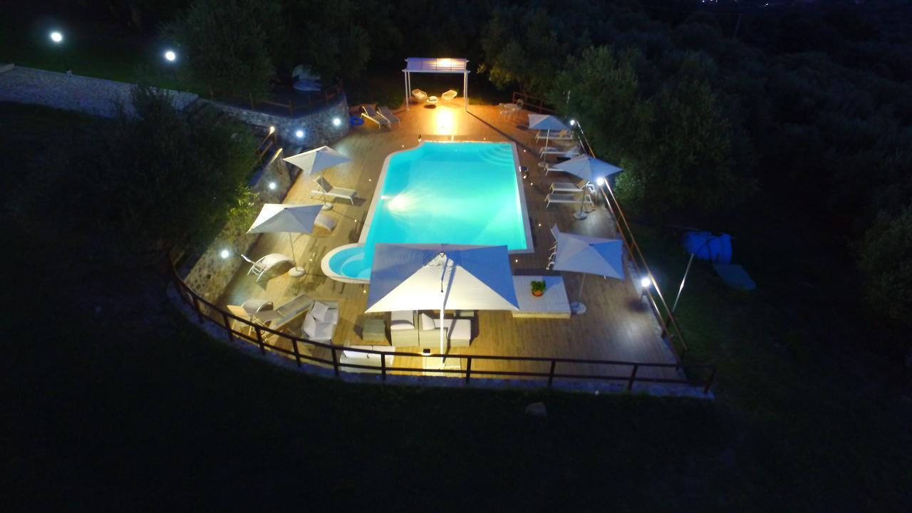 Tenuta Terre Di Bosco Oasi Di Relax Nel Cilento San Giovanni a Piro Dış mekan fotoğraf